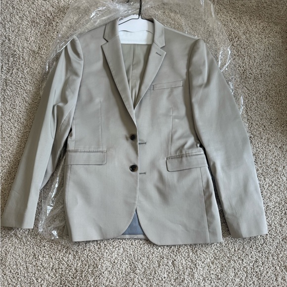 Express Other - Express Extra Slim Men's Beige Suit 36R 29W/30L